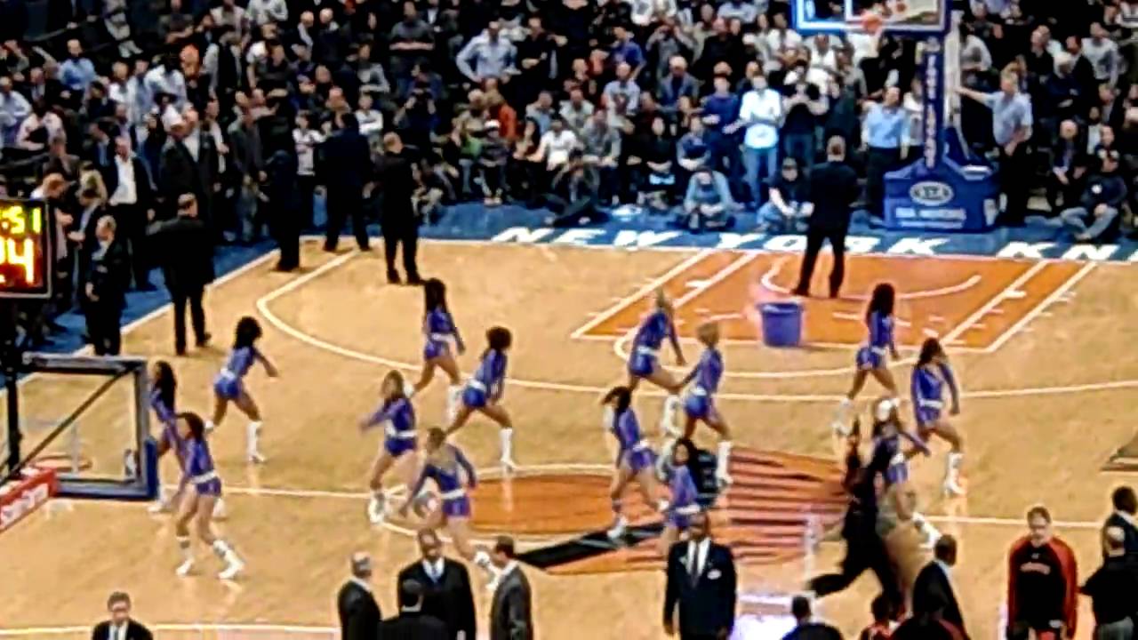 Knicks City Dancers show New York Knicks Toronto Raptors 28.01