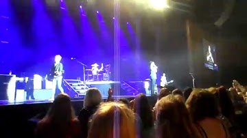 Oh Cecilia - The Vamps @ Bournemouth International Centre