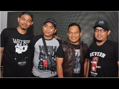Manis Studio | Terinspirasi Bahasa Gaul Milenial, Wali Band Ciptakan Lagu Religi - VIVA