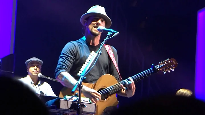 Butterfly - Jason Mraz - Tour Is A Four Letter Word 2012 - San Jose