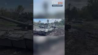  ЛЕНД-ЛИЗ В ДЕЙСТВИИ: трофейный Т-80У тянет трофейную гаубицу МСТА-Б