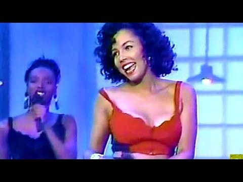 1990 - Girls Nite Out Live