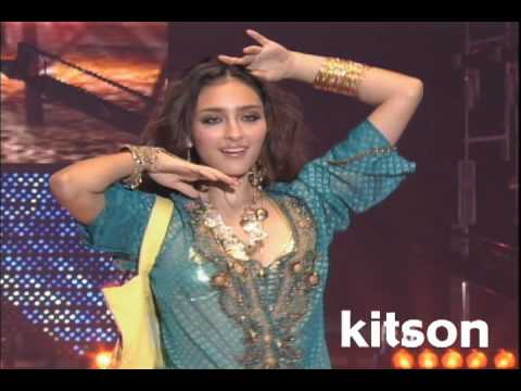 東京ガールズコレクション 2010 S/S kitson - YouTube