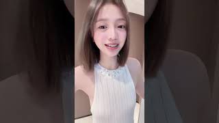 Late-night stream: Eating, chatting, and venting about summer breakouts + roasting my camera angl...