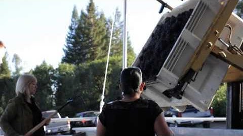 How is Rosé wine made? What does Saignée mean?