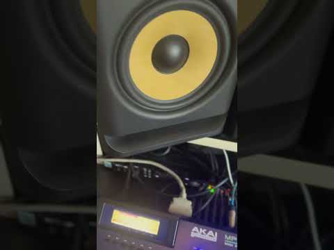 Marco Polo - MPC 2000 XL unreleased beat from 2015 ! .