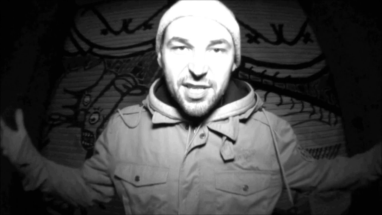 Karollo - 10MOMENT (VIDEO)