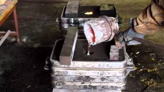 St. Patrick's Day Aluminum Pour by The Lawler Foundry at The Metal Museum