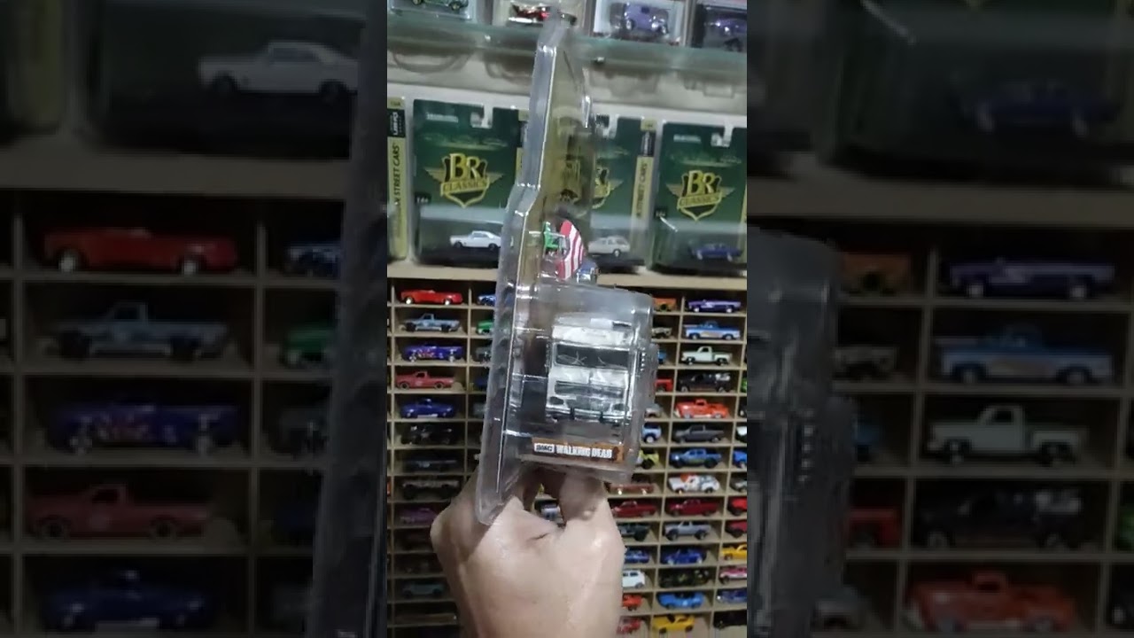 Watch twd The walking dead série mini trailer 1/64 GL Greenlight on YouTube Watch twd The walking dead série mini trailer 1/64 GL Greenlight on YouTube