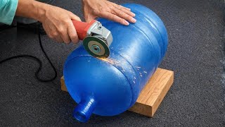 Every Home Has This Cut an Old Plastic Bottle and Watch What Happens Like Magic