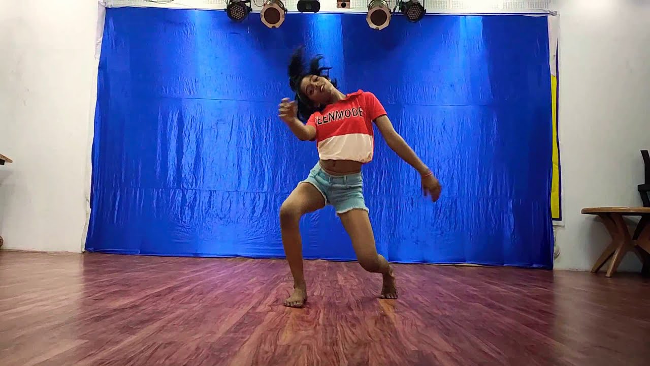 (Caca low )Romsha Singh Dance by Palak vishwakarma