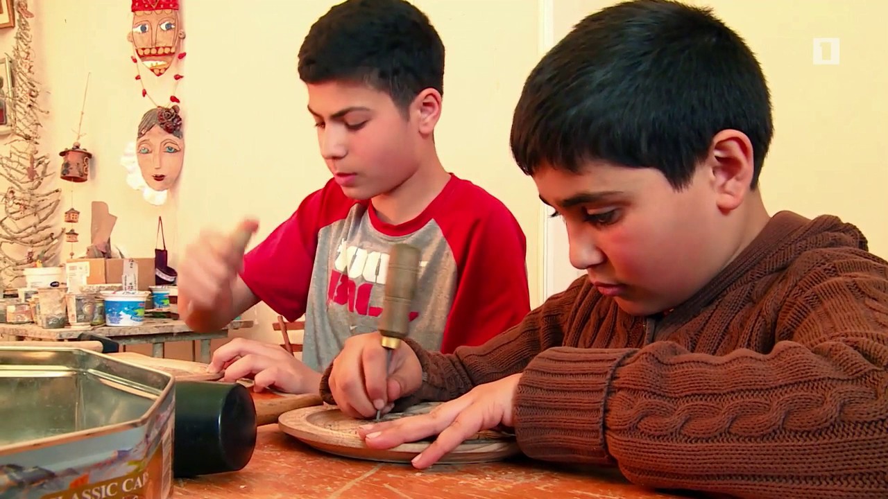 Կենցաղից անցում դեպի արվեստ. փայտի փորագրություն