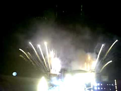 Fireworks @ 五月天世界巡迴演唱會 變形DNA*無限放大版Concert - SG 17 Apr 2010
