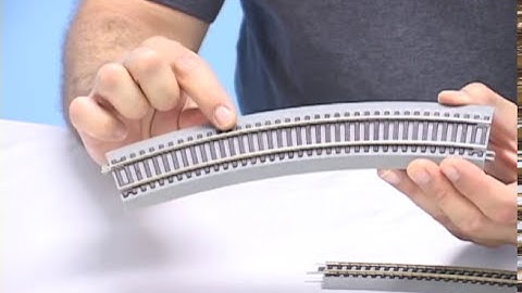 Model Railroader video: MTH Electric Trains HO scale F3 diesel freight model train set