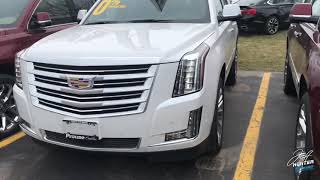 One of my FAVOURITE features in the 2019 Cadillac Escalade Platinum!