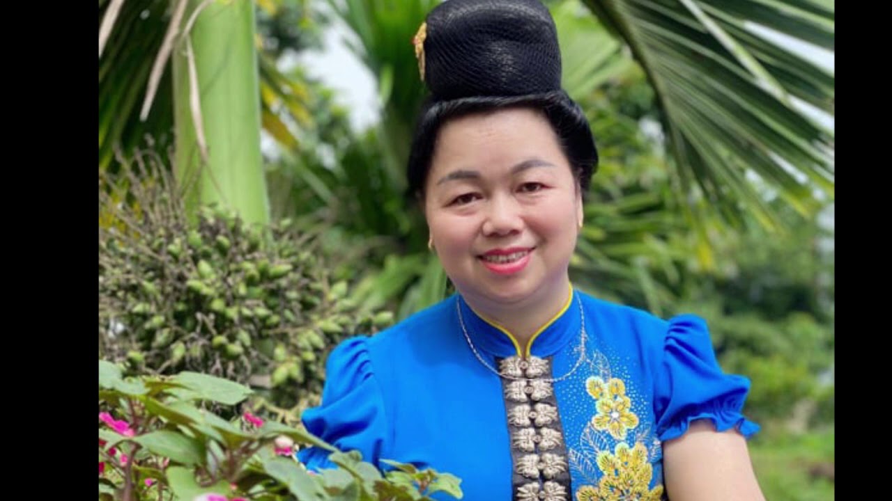 QUAM TÔ MƯA LAI: ĐÔI NÔC YÊNG CĂM- TONG XÔM XỎM PÀNH CÁNH TÔ