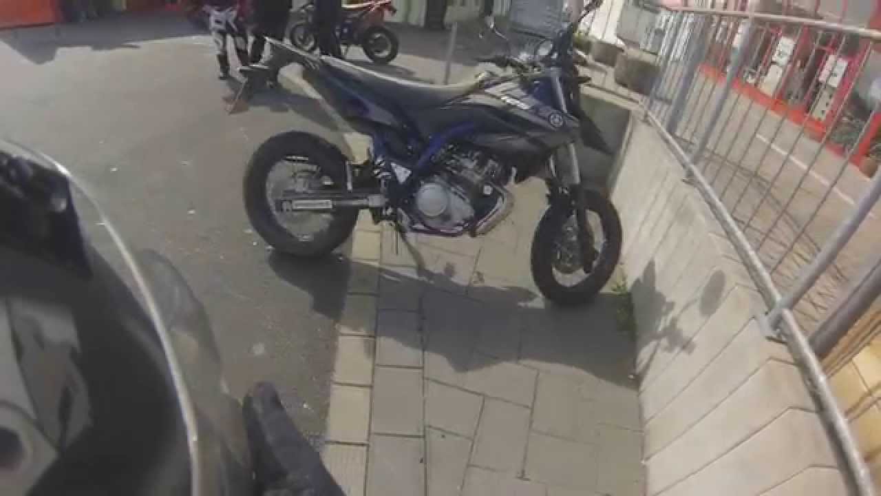 GoPro HD Yamaha 125 wr Honda Cbr 125 crash Season