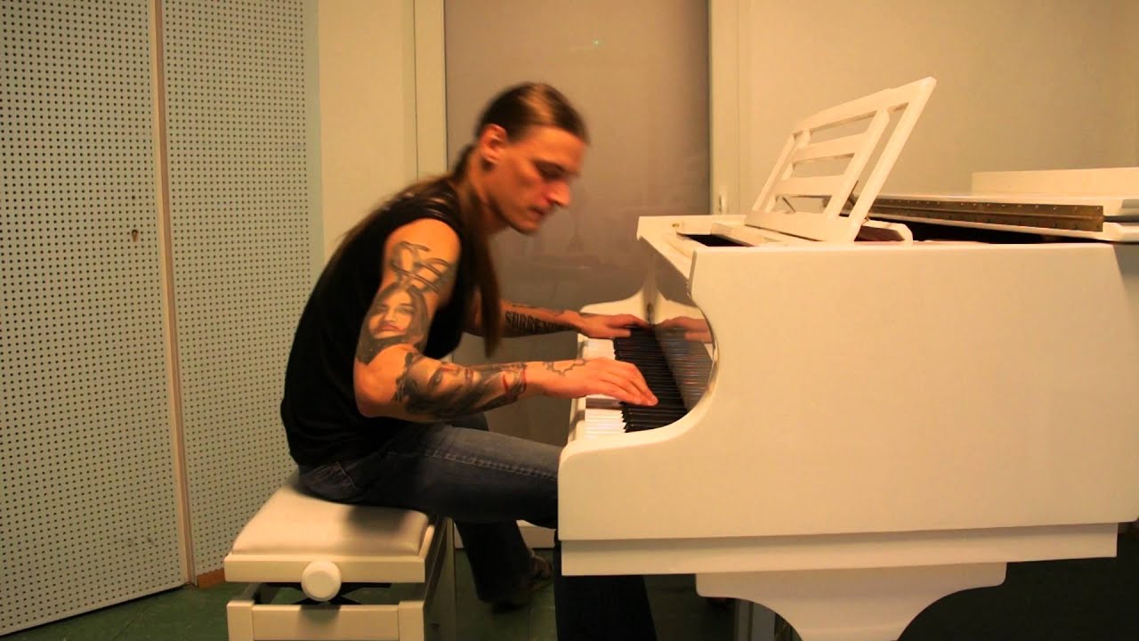 Tommy Crow - Piano Shred