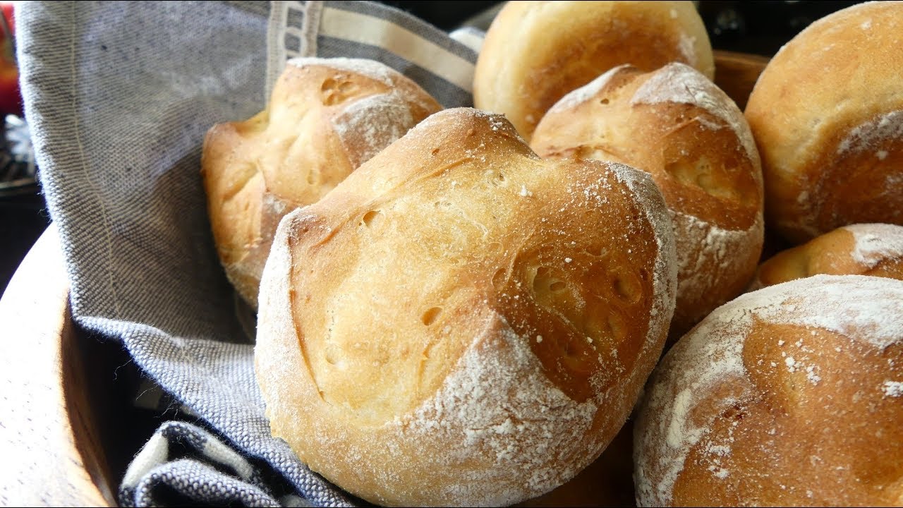 Bułeczki wiejskie (boerse broodjes )