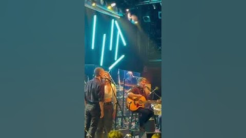 Thumbnail of ΕΥΤΥΧΕΙΣ, ΛΥΠΗΜΕΝΟΙ ΚΑΙ ΠΟΤΕΣ. | ΣΩΚΡΑΤΗΣ ΜΑΛΑΜΑΣ x ΙΟΥΛΙΑ ΚΑΡΑΠΑΤΑΚΗ