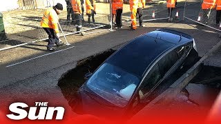 Storm Ciara Kills Driver As Snow And 60Mph Gales Hit Uk Sparking More Travel Chaos And Power Outages