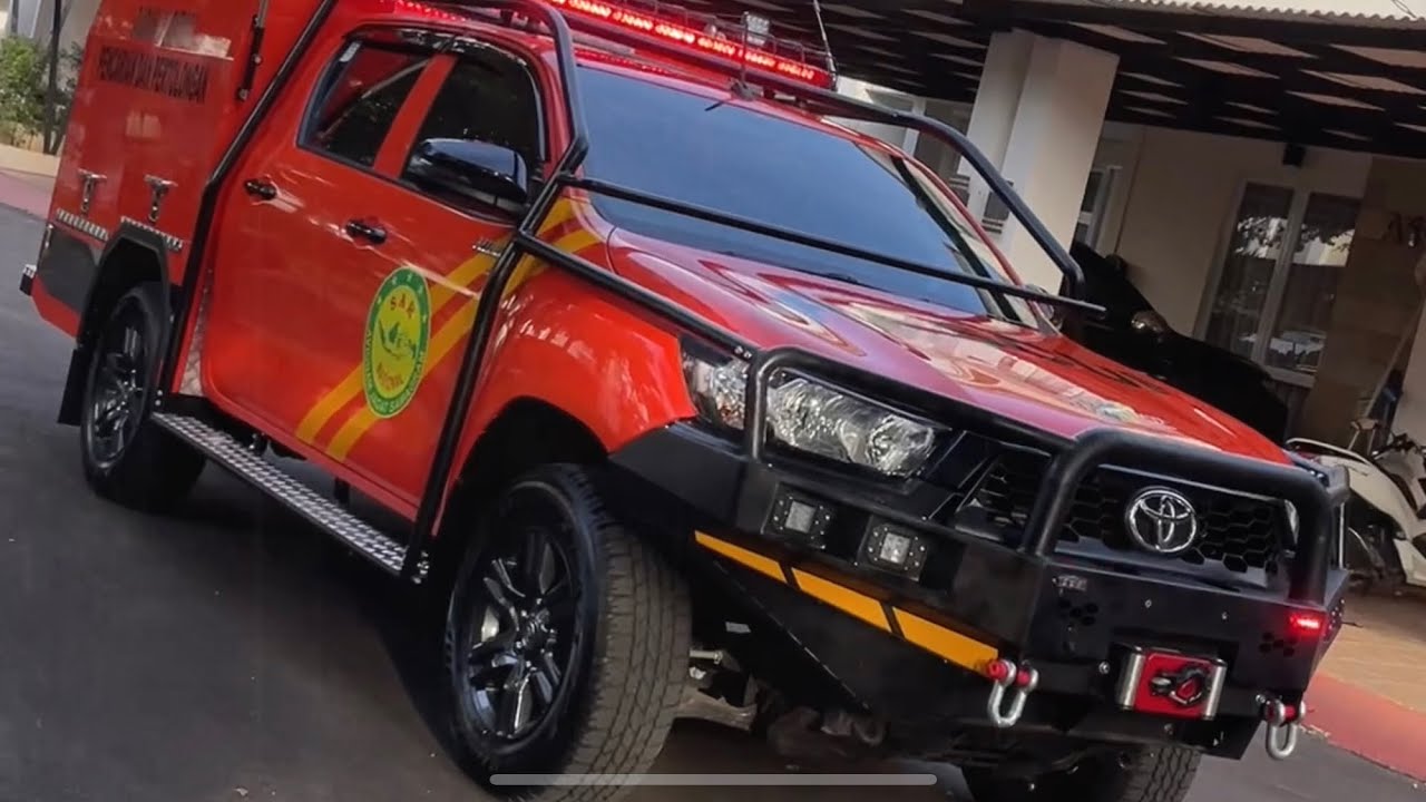 THANNOZ RESCUE CAR TYPE 1 BASARNAS (Toyota Hilux Double Cabin 4x4)