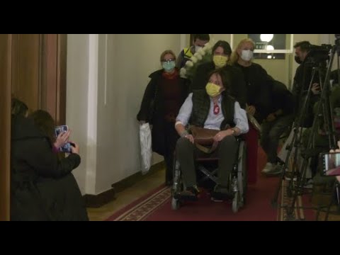 ელენე ხოშტარია შიმშილობის შეწყვეტის შემდეგ რეაბილიტაციას „ნიუ ჰოსპიტალში\" გაივლის