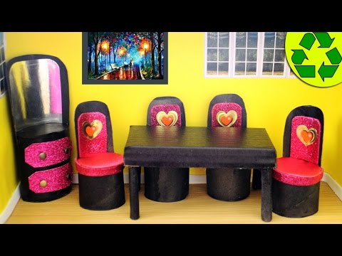 Cómo hacer 6 muebles para tu muñeca con rollitos de papel ... Roperos para barbie