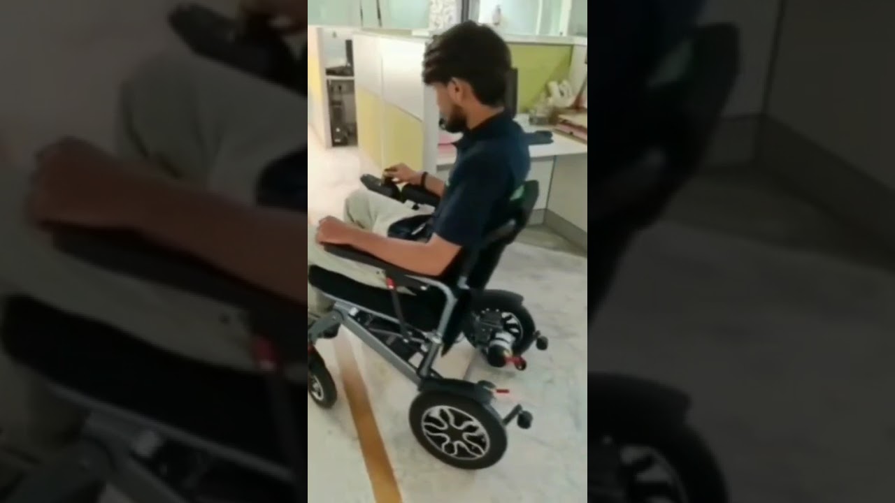 Light Weight (26kg) Electric Wheelchair YL3