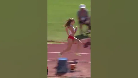 Most Beautiful Julia ADAMCZYK _ 2022 European Long Jump U18