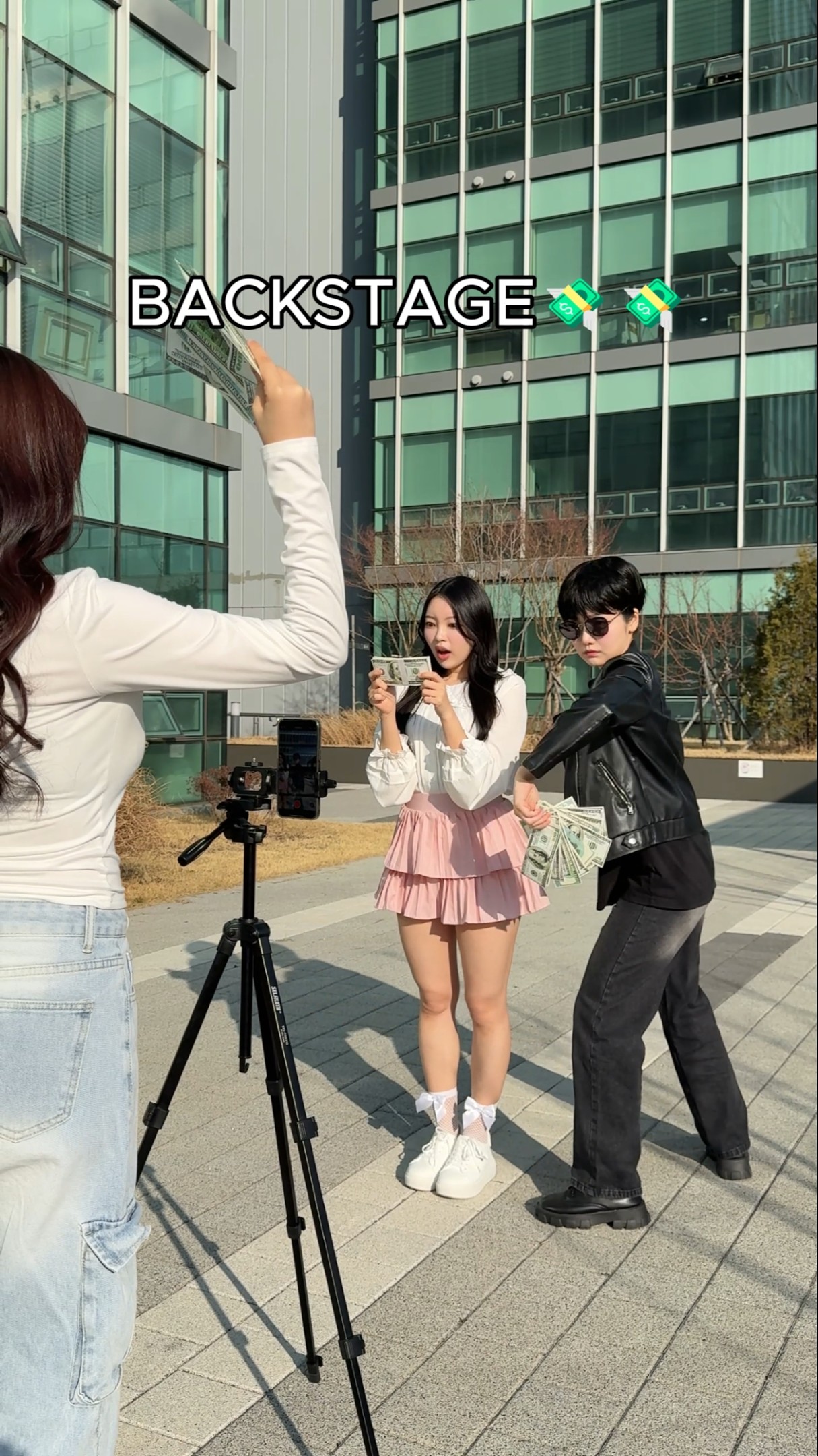 돈 보다 중요한 것 BACKSTAGE??