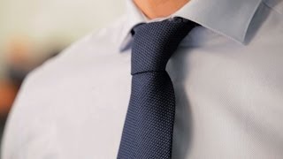 How to Tie a FourInHand Knot | Men's Fashion