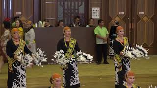 Welcoming Kelabit Traditional Dance at 7 anniversary dinner RKS cultural dance in Miri.