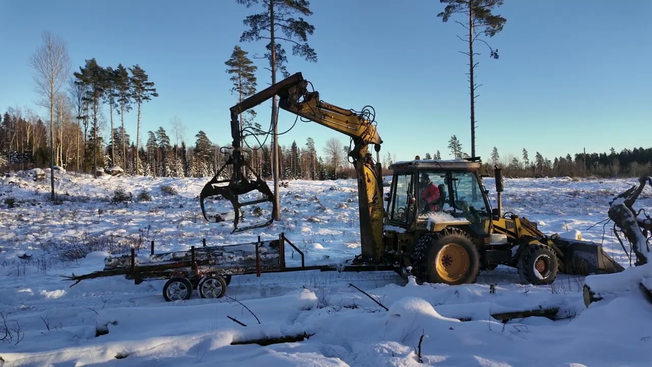 Nu är årets första vedlass hemma. Uppföljare på  
