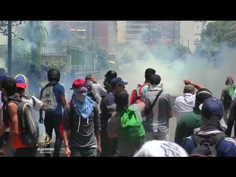 فنزويلا: مقتل ثلاثة أشخاص في احتجاجات مناهضة للحكومة