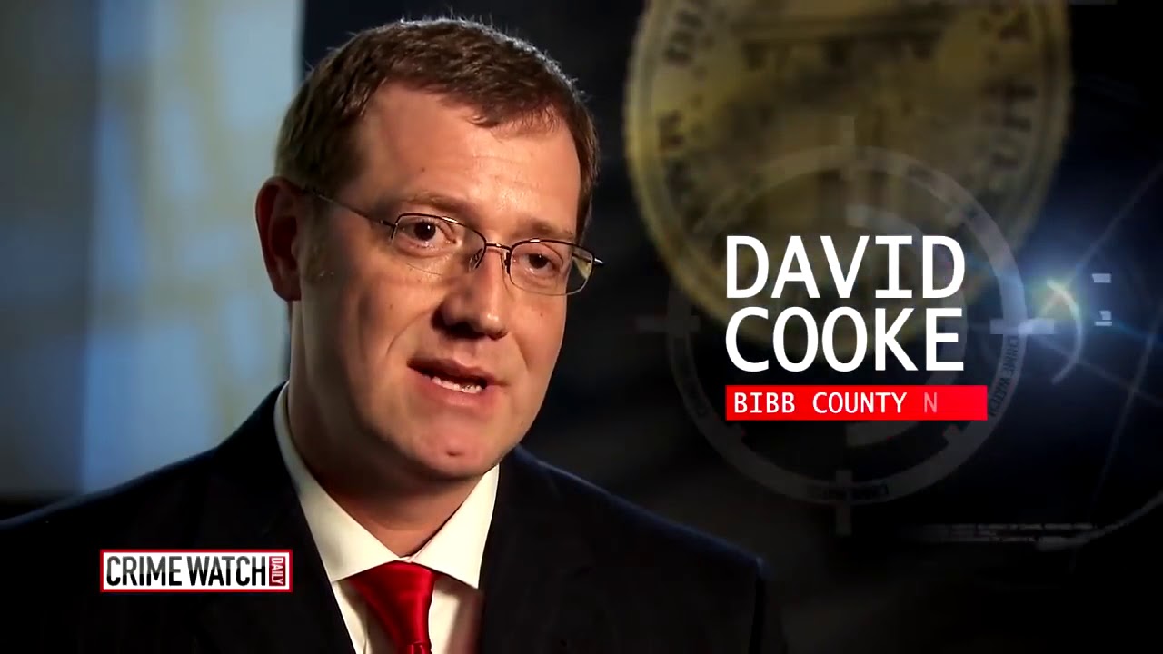 Часть 2: Студентка-юрист убита и расчленена тайным преследователем — Crime Watch Daily с Крисом Х...