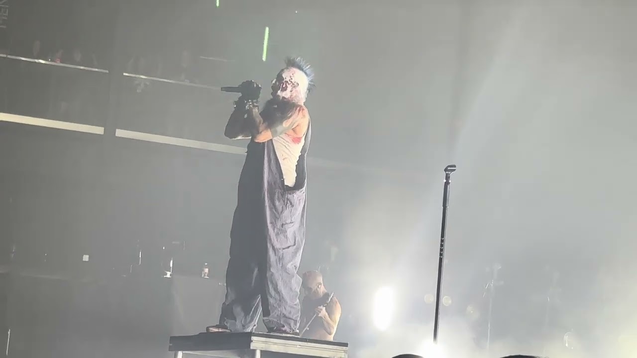 Mudvayne Live (8 songs) Tech Port San Antonio TX 10/25