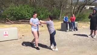 top crazy fight on the road/girl battle must watch