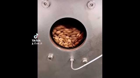 roasting coffee bean