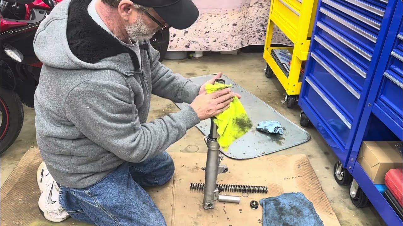 HONDA GL1500 GOLDWING REMOVE FORK, INSTALL, INSPECTION AND OIL CHANGE #