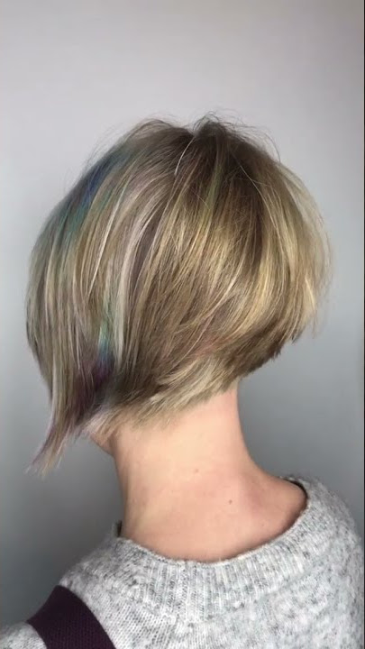 Having colored hair doesn’t make you unprofessional…