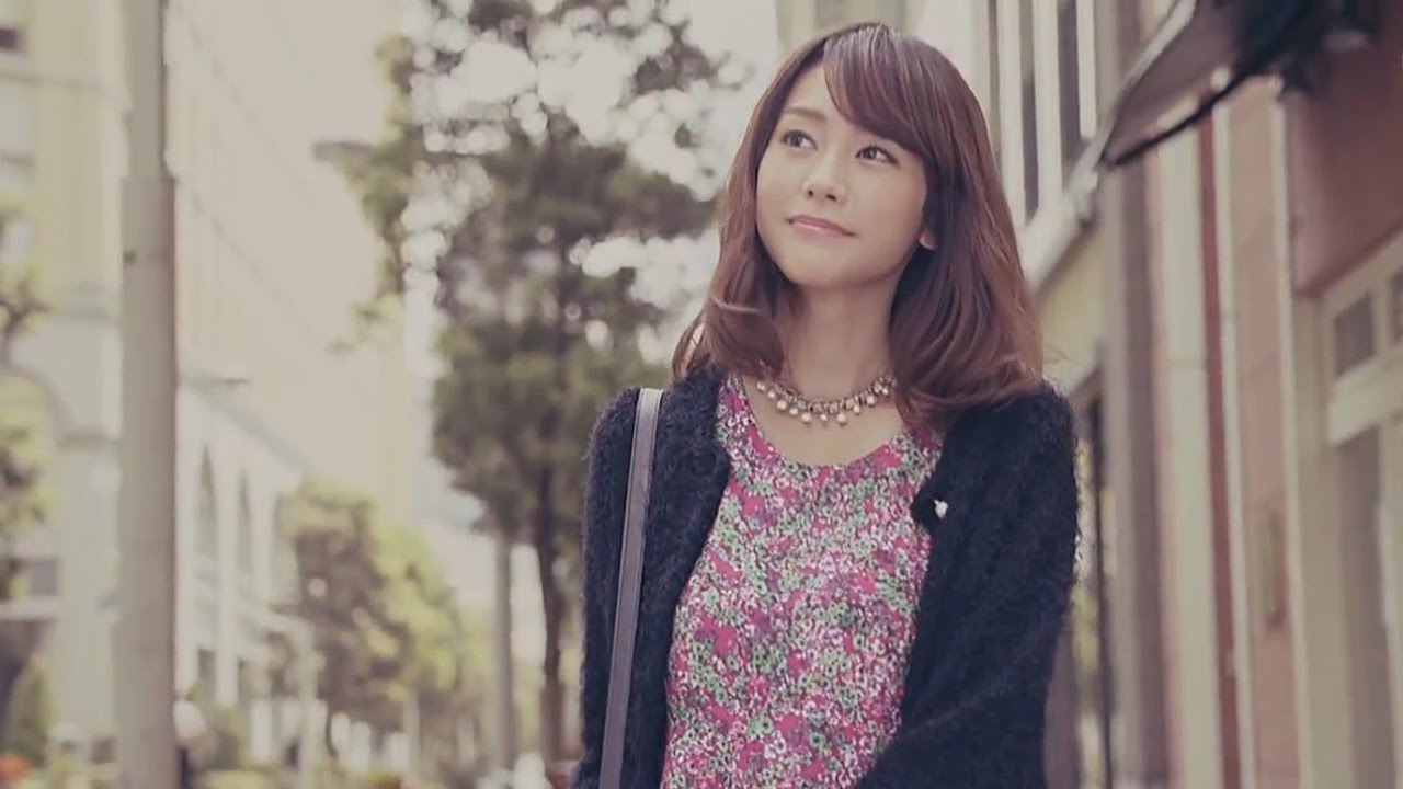 Mirei Kiritani  , Here Deal "Walk" commercial