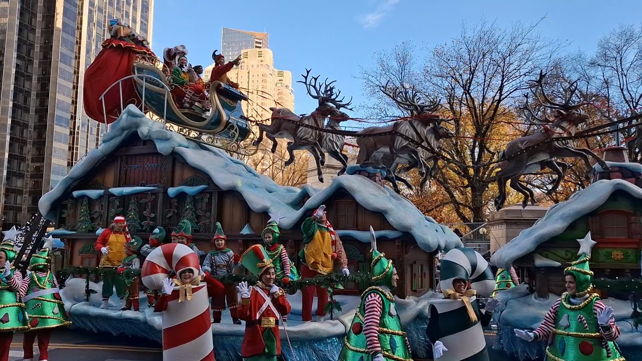 Thankgiving Parade Nov 2025