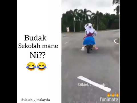 Budak sekolah mane ni??