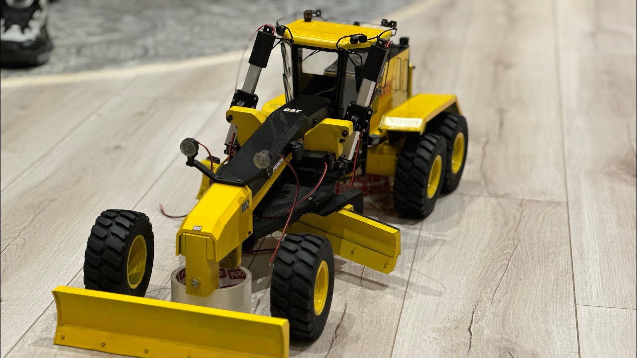 3d printed grader cat 16m 1/14 rc