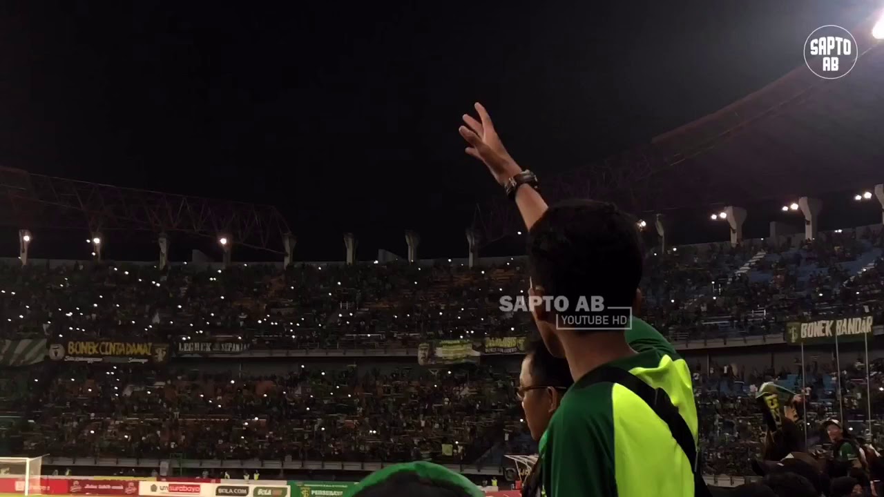 Atmosfer Anthem Bersama Terlahir Kuat & Song For Pride Akhir Laga Persebaya vs Persik