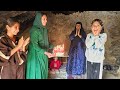 Life of a homeless family in a cave: Tianna's birthday party.
