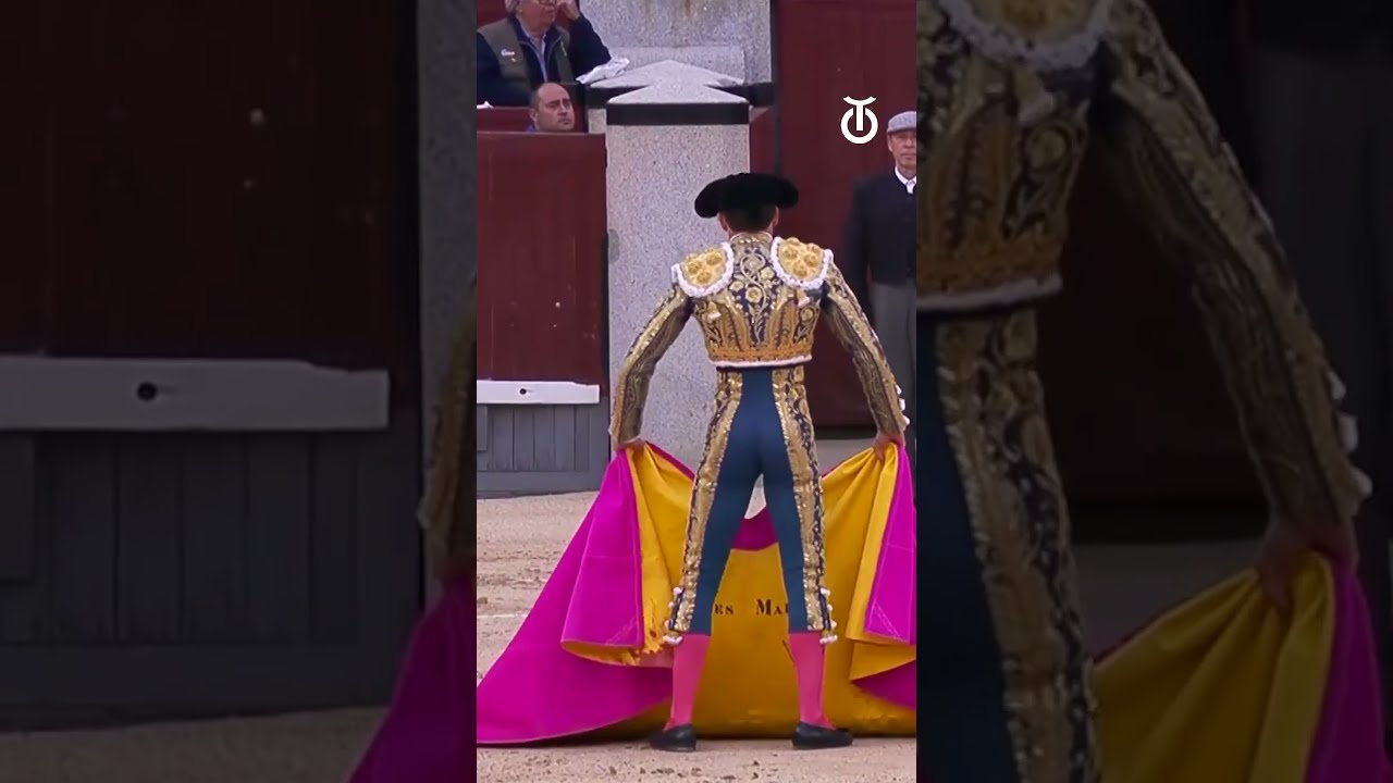 SAN ISIDRO 2024 -7ma de feria | Ginés Marín recibe a porta gayola el 3er toro de la tarde - 17/05/24