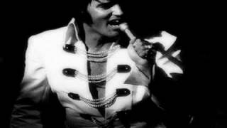 Video thumbnail of "Elvis Presley - Let it be me (live)"