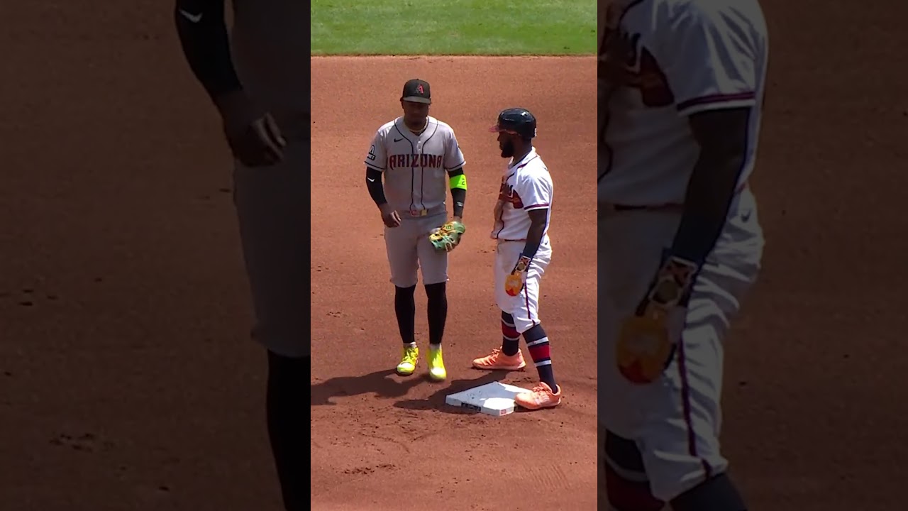 Geraldo Perdomo tries to trick Michael Harris II 😆